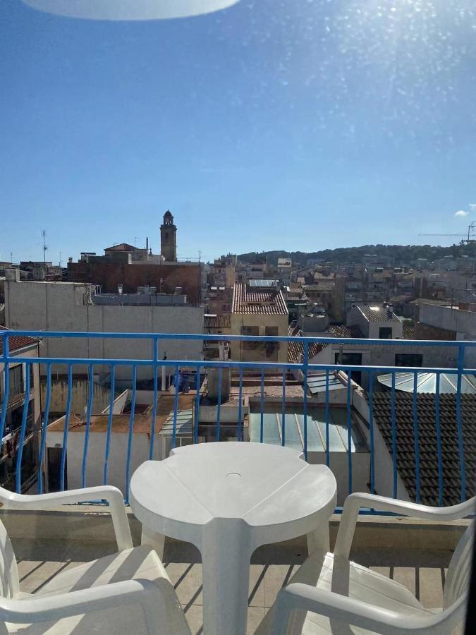 Hotel Vila Calella Exterior photo