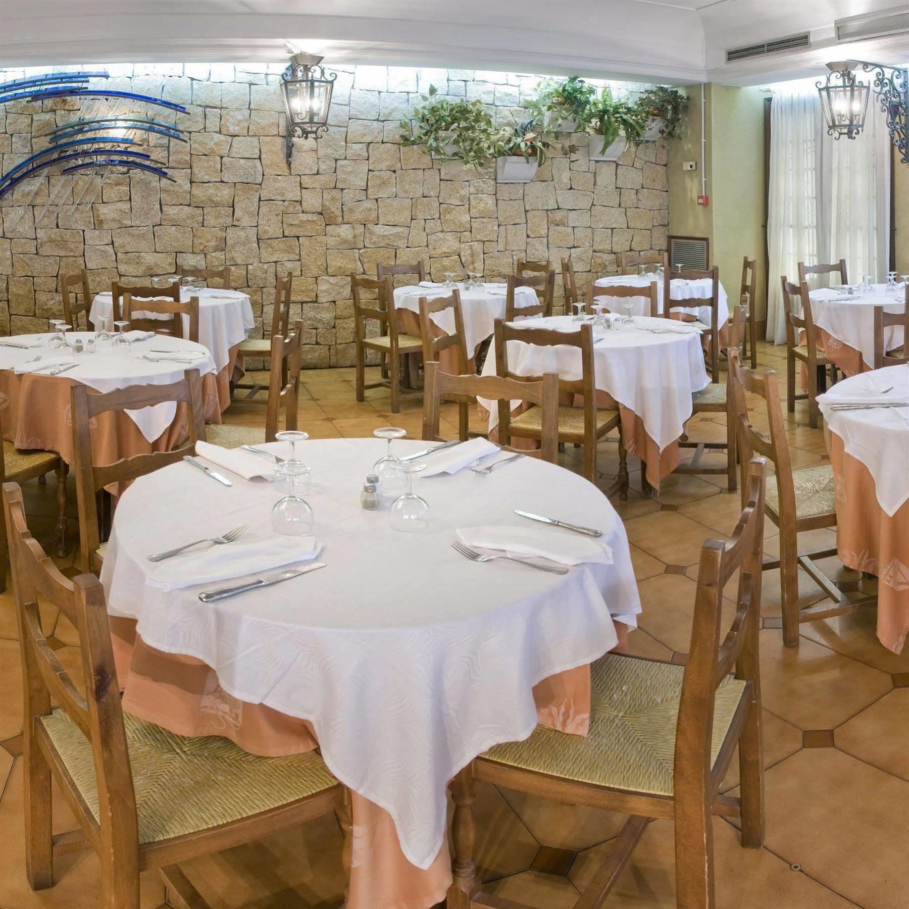 Hotel Vila Calella Exterior photo